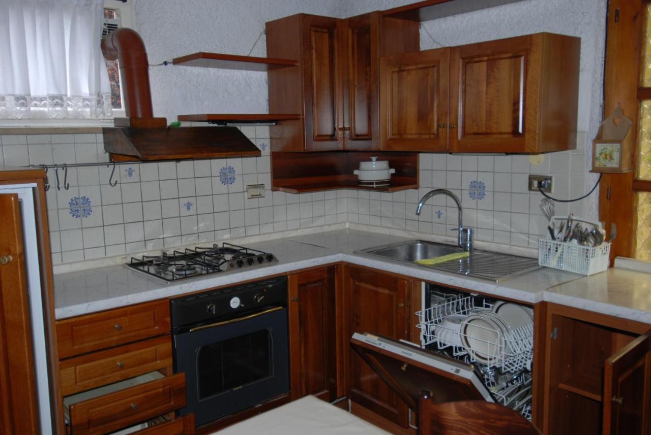 Casa Villa Kitty Riva del Garda Buitenkant foto